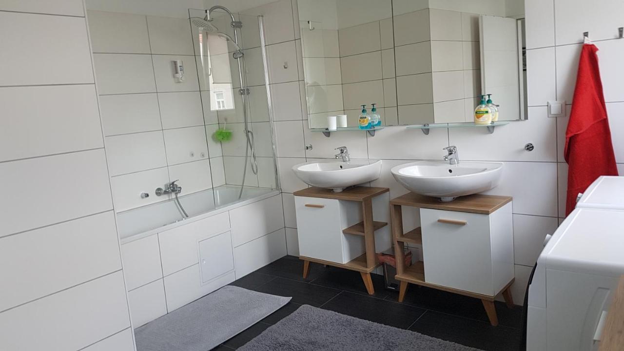 Moderne Maisonette Mit Terrasse Bécs Kültér fotó